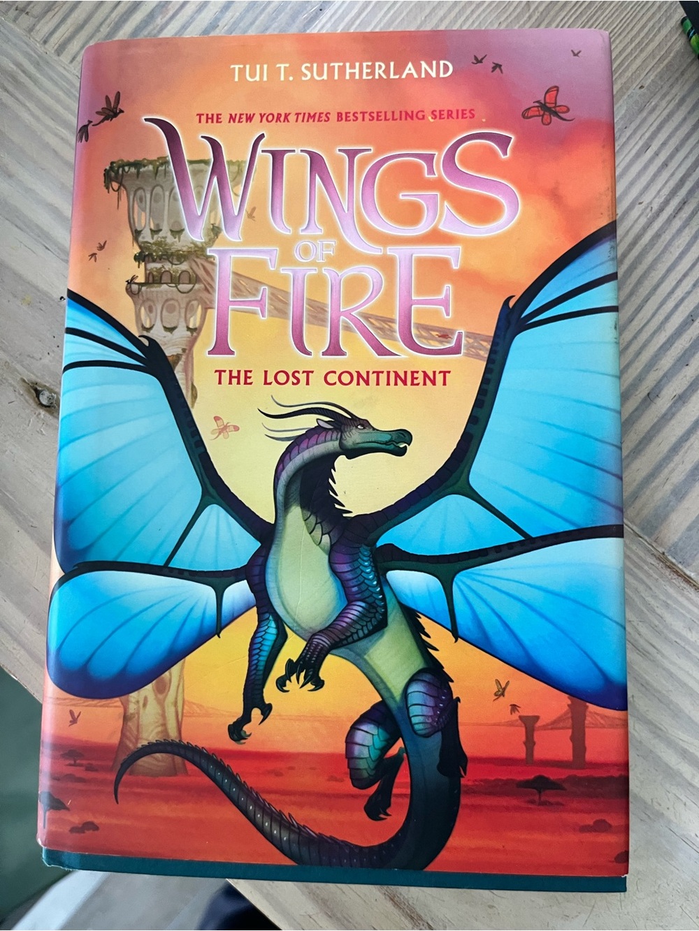 Wings of Fire book- the lost continent